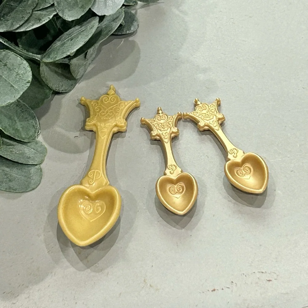 Disney Princess Replacement Golden Tea Cart And Tea Party Spoons‎ Set Of 3